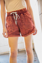 Load image into Gallery viewer, Rust Cotton Light-Wash Drawstring Cuffed Shorts